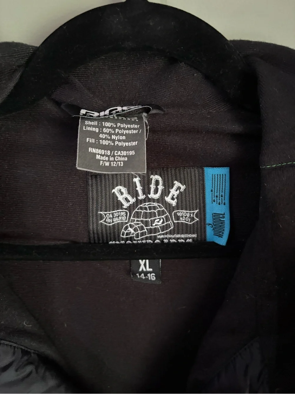 Ride snowboards jacket